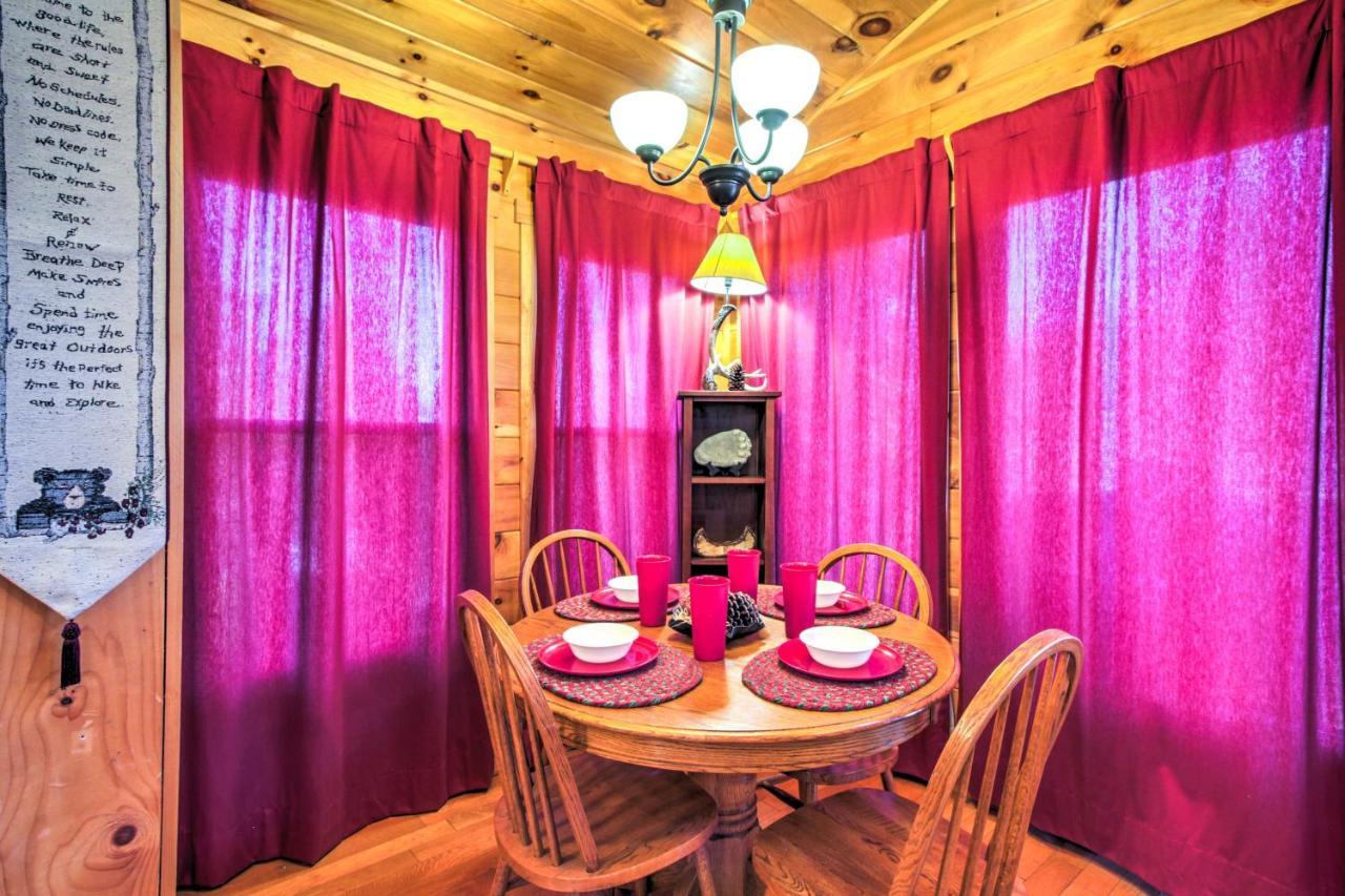 Tree Top Dream Cabin With Hot Tub In Gatlinburg! Villa Buitenkant foto