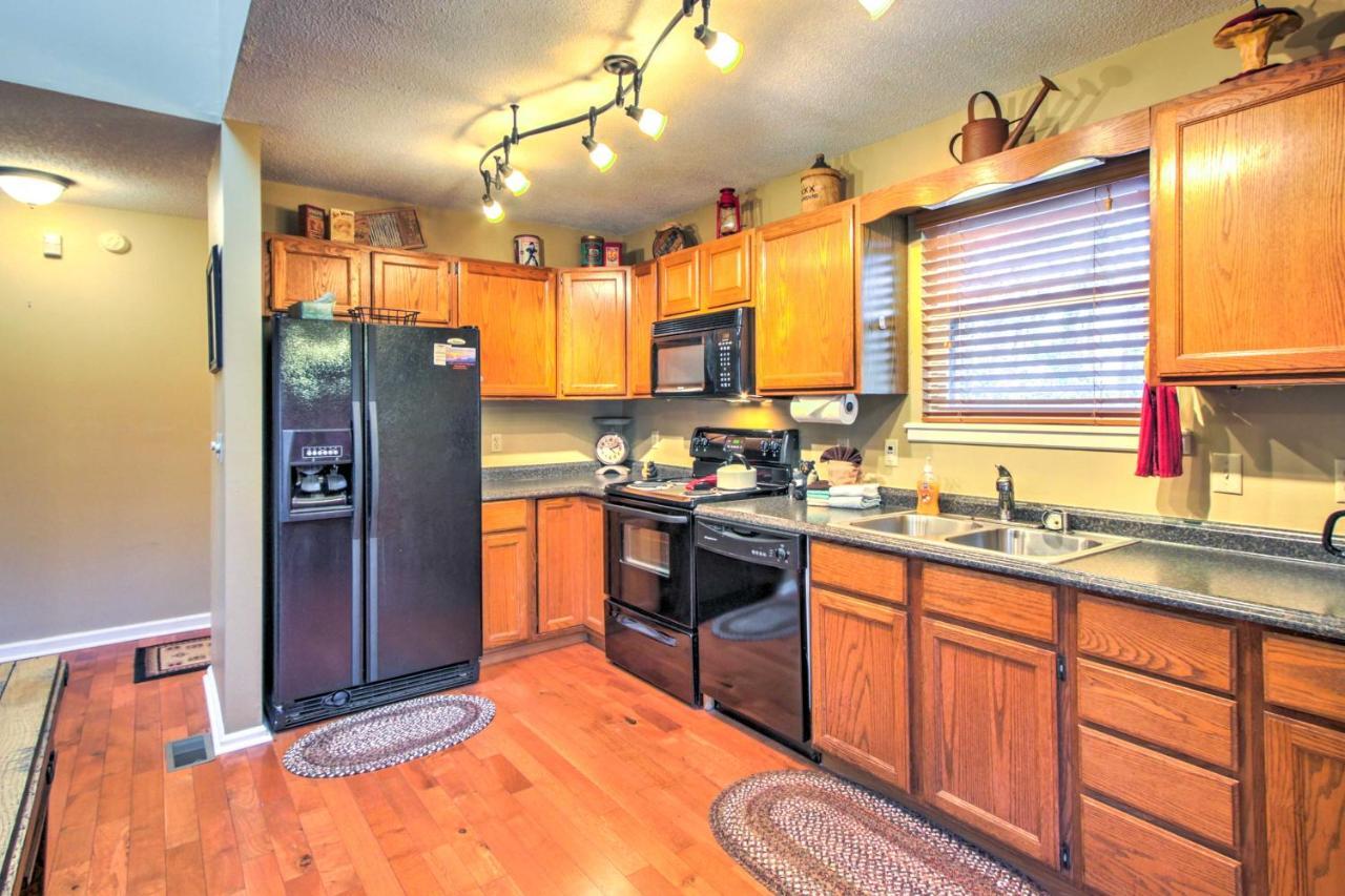 Tree Top Dream Cabin With Hot Tub In Gatlinburg! Villa Buitenkant foto